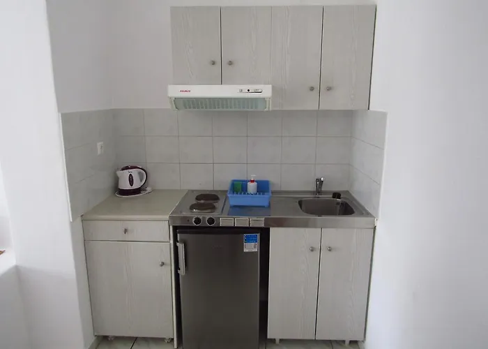 Paradise Aparthotel 4*