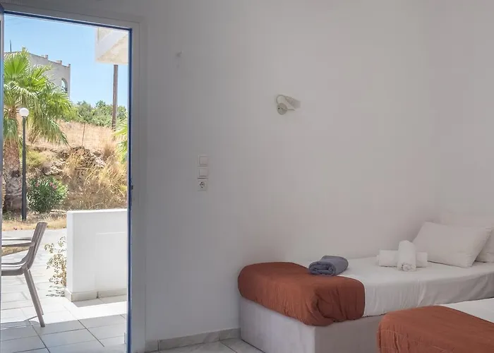 Aparthotel Paradise 4*