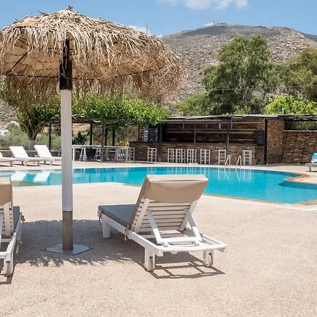 Paradise Aparthotel 3*