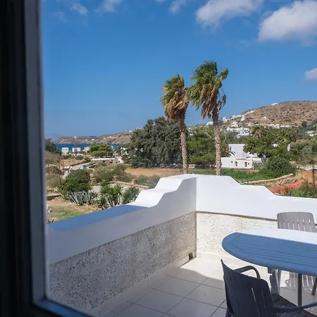 Paradise Aparthotel 3*