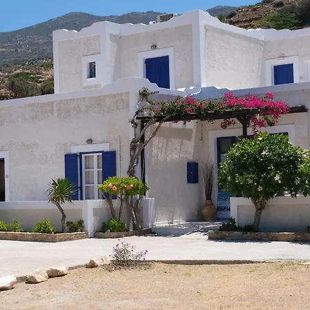 Aparthotel Paradise 3*