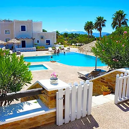 Aparthotel Paradise 4*