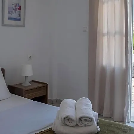 Paradise Aparthotel 4*
