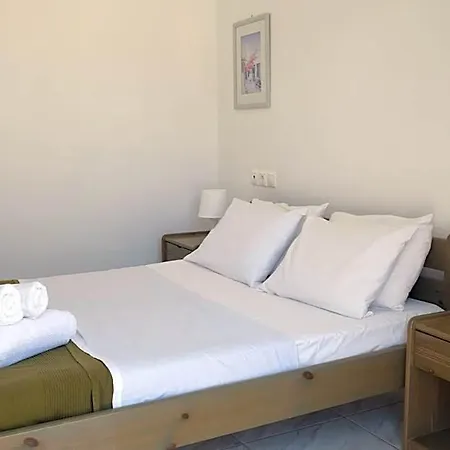 Paradise Aparthotel Mylopotas