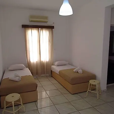 Paradise Aparthotel