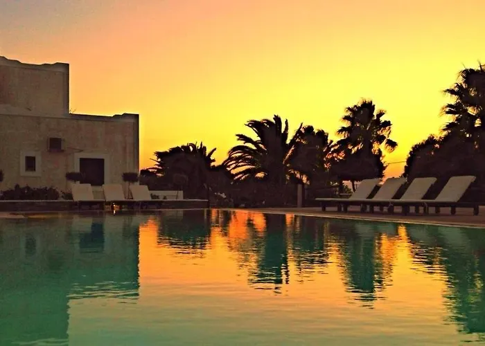 Paradise Aparthotel 4*